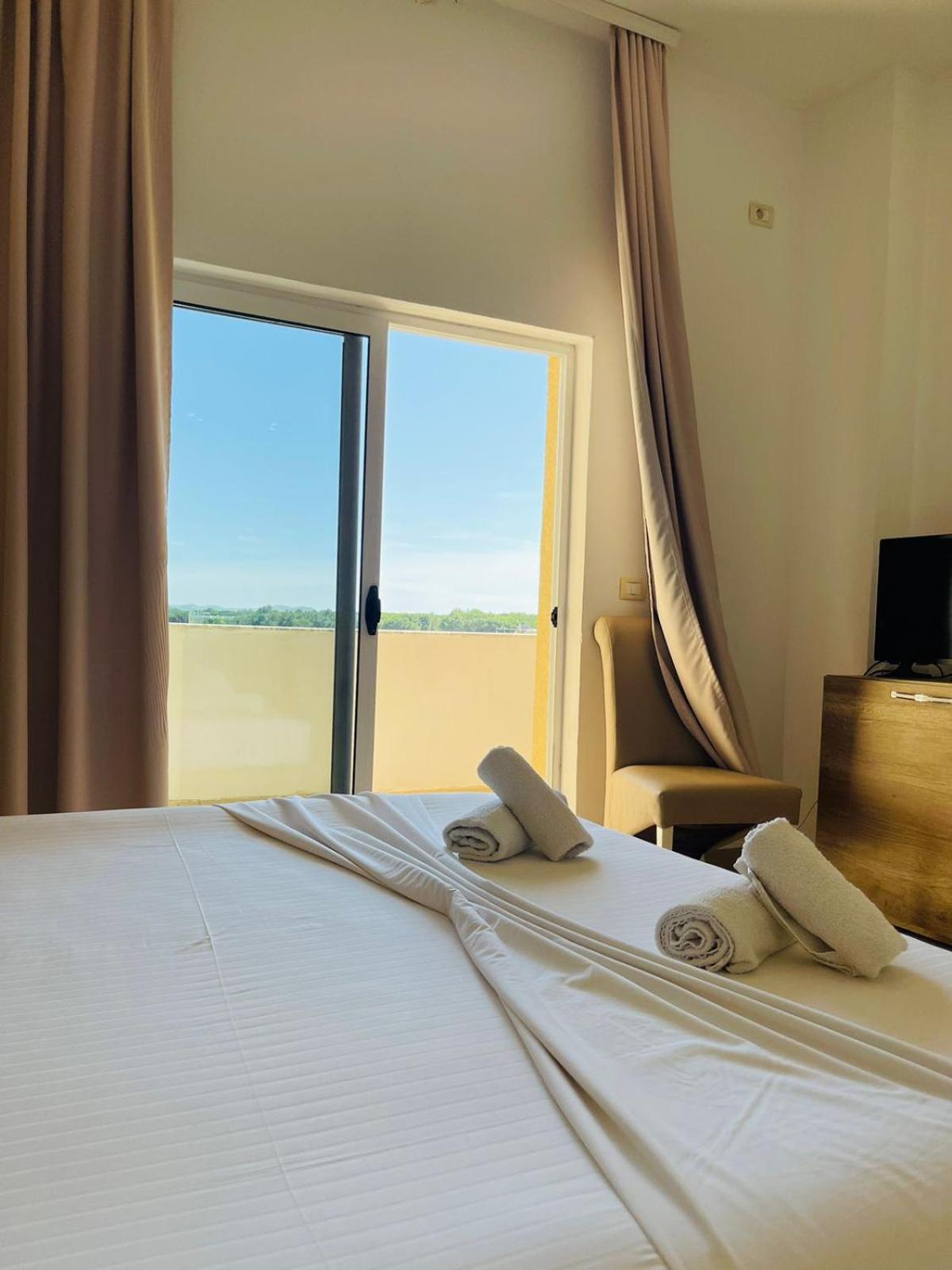 גולם Hotel Princ מראה חיצוני תמונה