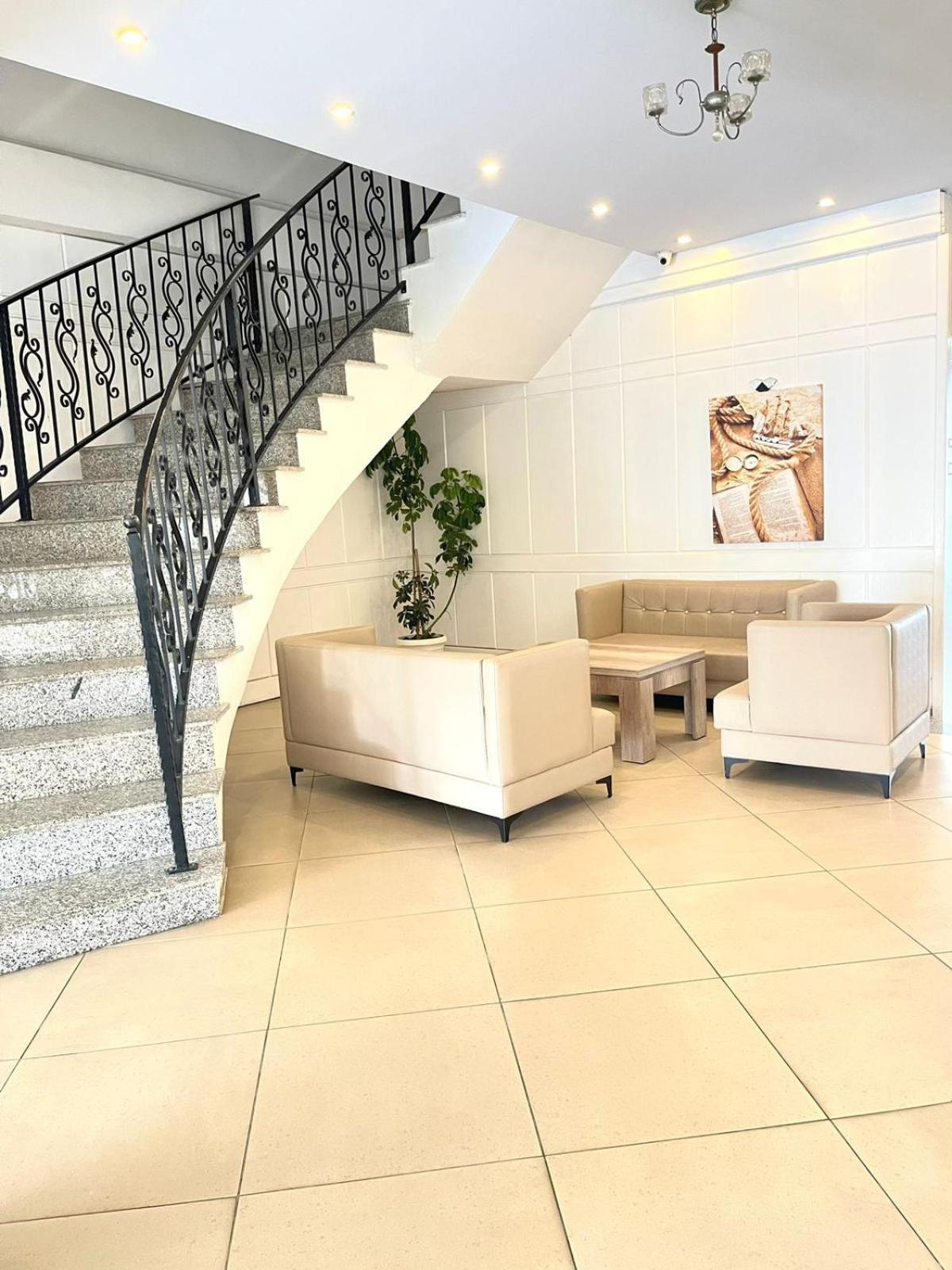גולם Hotel Princ מראה חיצוני תמונה