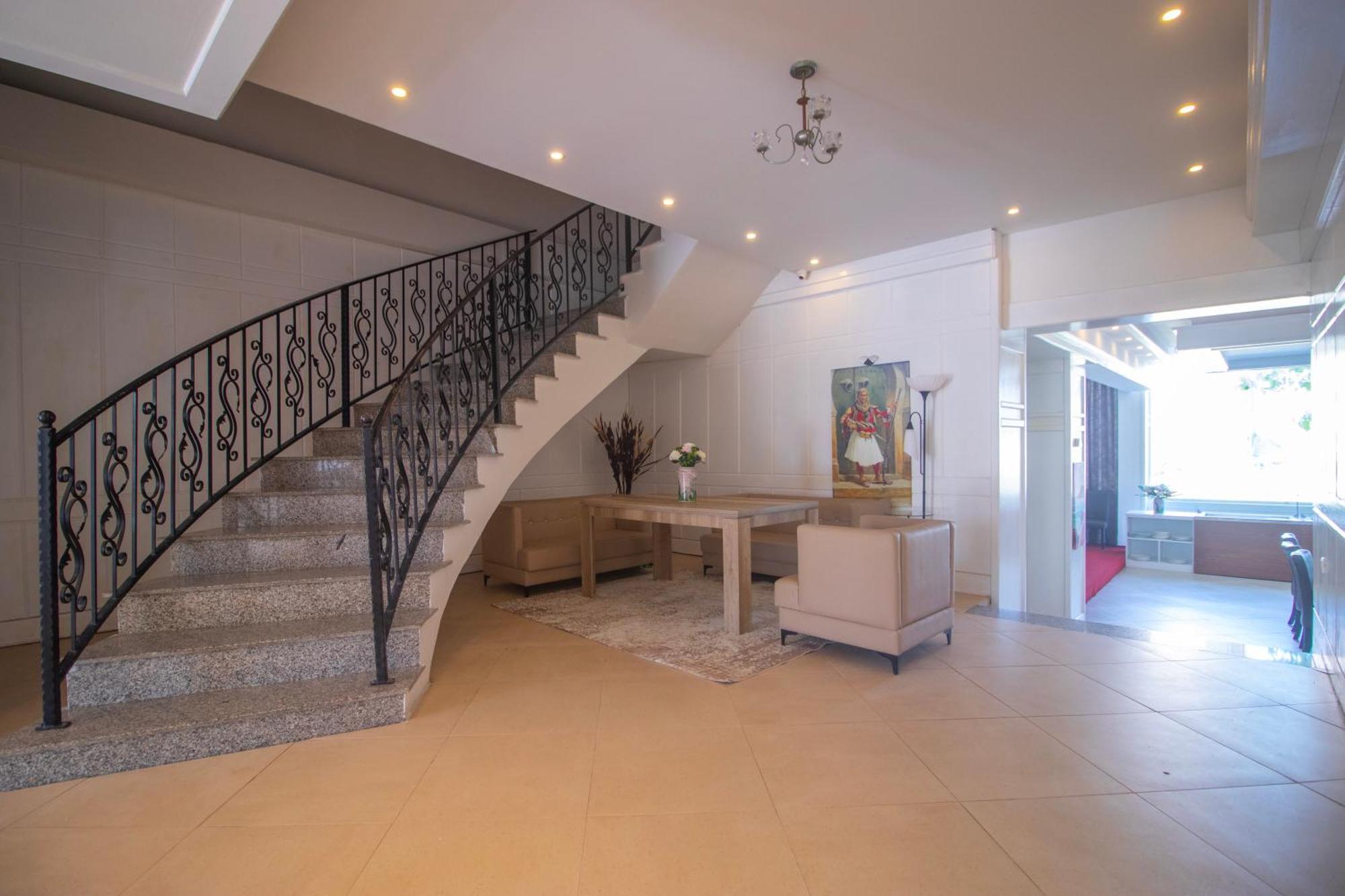 גולם Hotel Princ מראה חיצוני תמונה