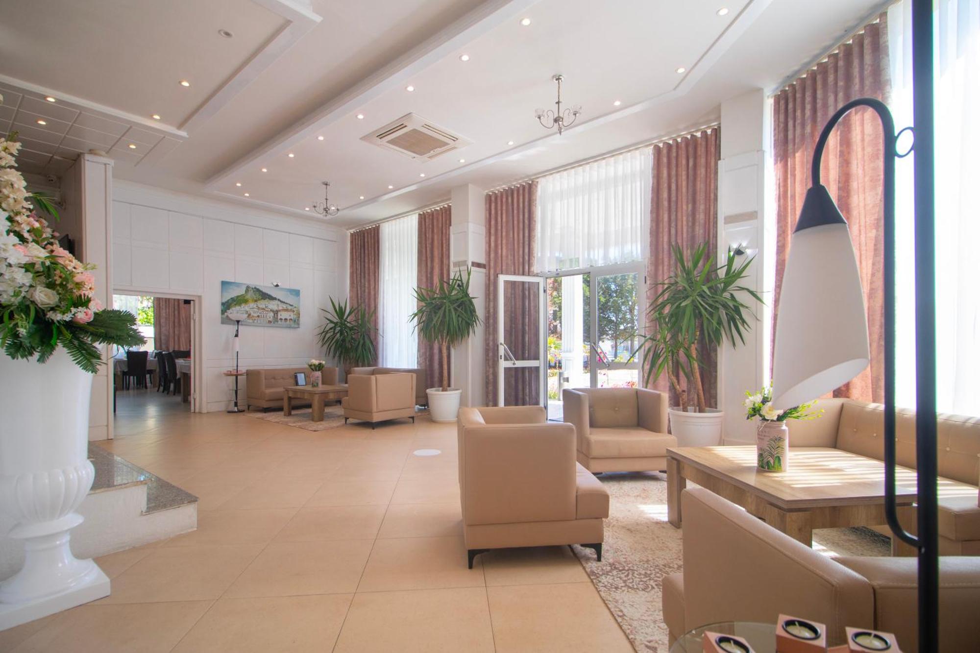 גולם Hotel Princ מראה חיצוני תמונה